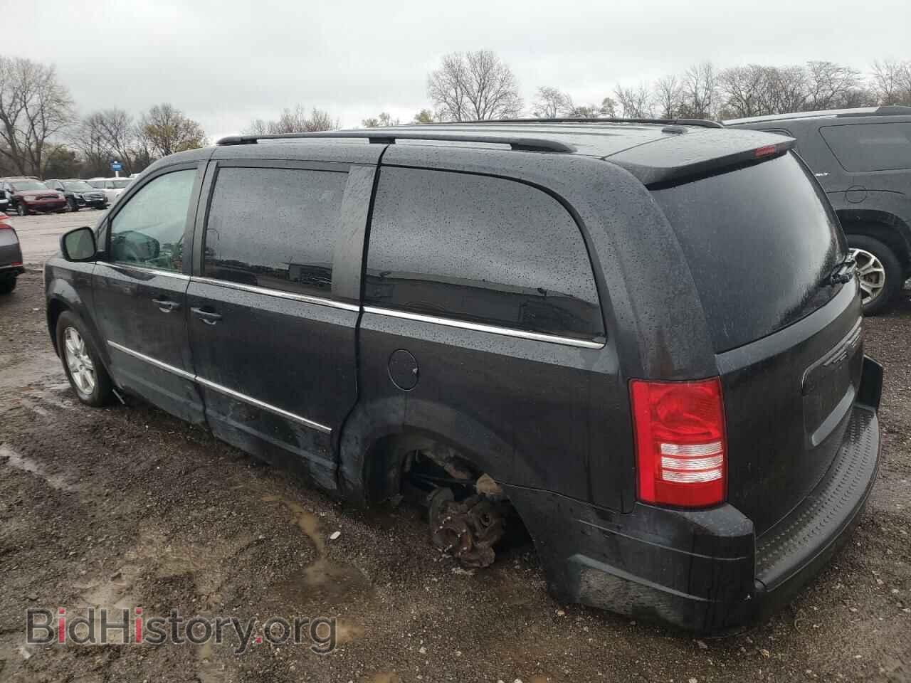 2010 CHRYSLER MINIVAN - VIN: 2A4RR8D19AR451654 - Фото 2