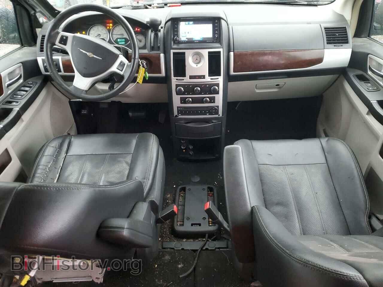 2010 CHRYSLER MINIVAN - VIN: 2A4RR8D19AR451654 - Фото 8