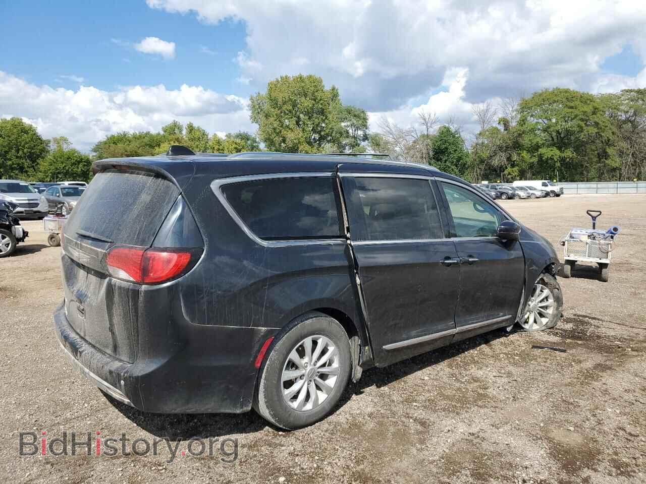 2018 CHRYSLER PACIFICA - VIN: 2C4RC1BG8JR116293 - Фото 3