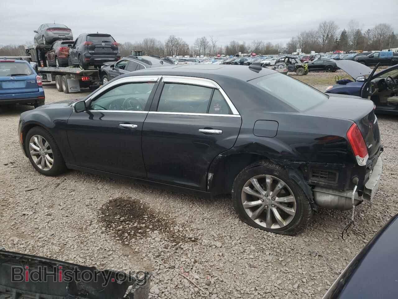 2015 CHRYSLER 300 - VIN: 2C3CCAKG2FH769600 - Фото 2