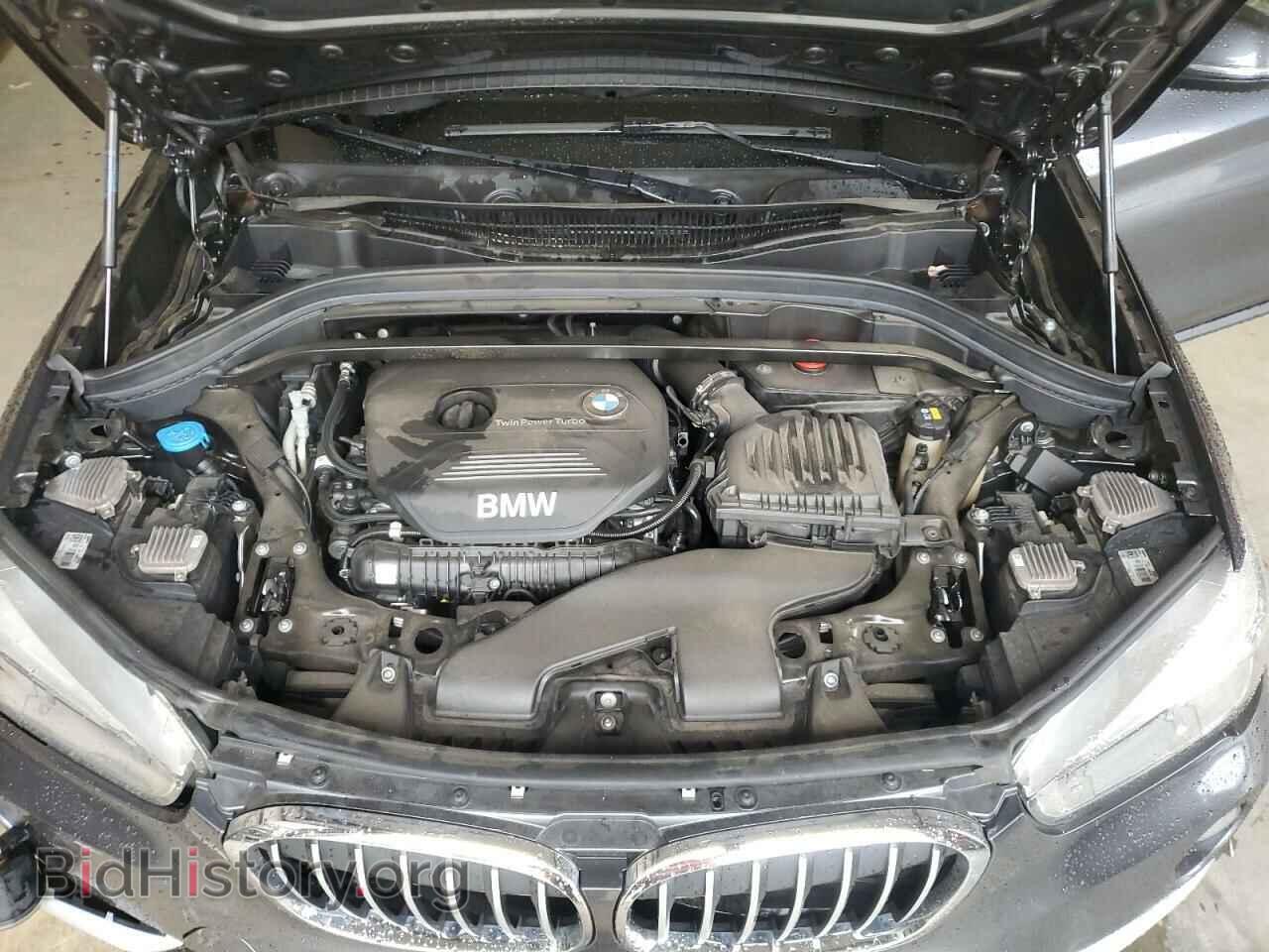 2018 BMW X1 - VIN: WBXHU7C30J3F04477 - Фото 12