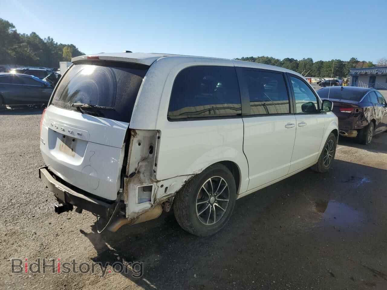 2018 DODGE CARAVAN - VIN: 2C4RDGCGXJR135622 - Фото 3