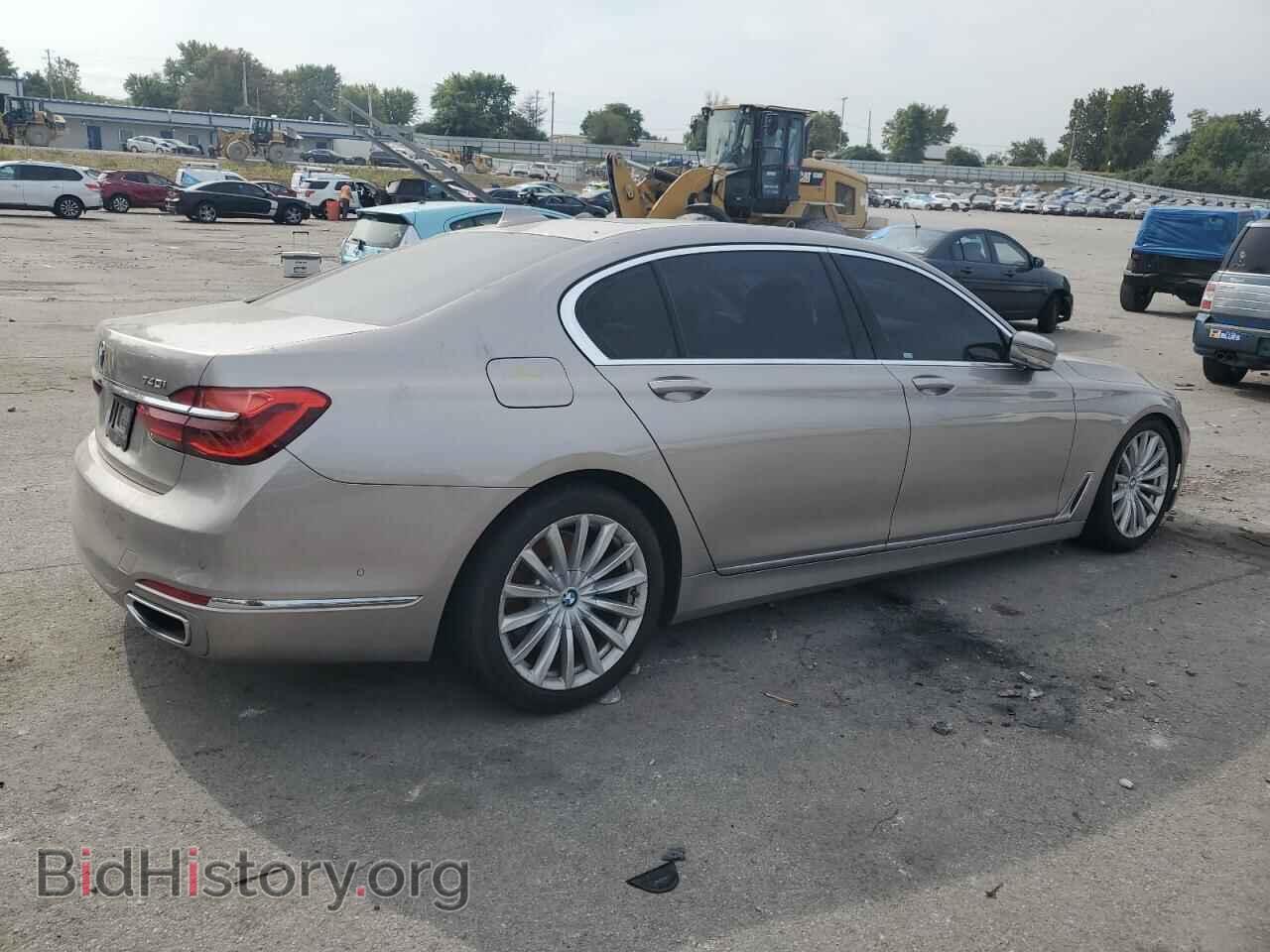 2017 BMW 7 SERIES - VIN: WBA7E2C3XHG741287 - Фото 3