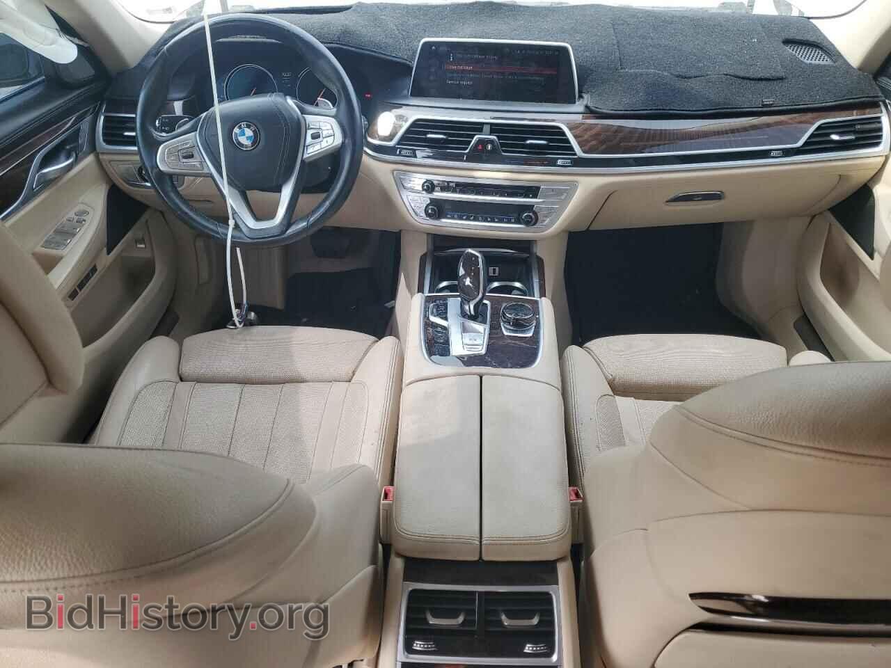 2017 BMW 7 SERIES - VIN: WBA7E2C3XHG741287 - Фото 8