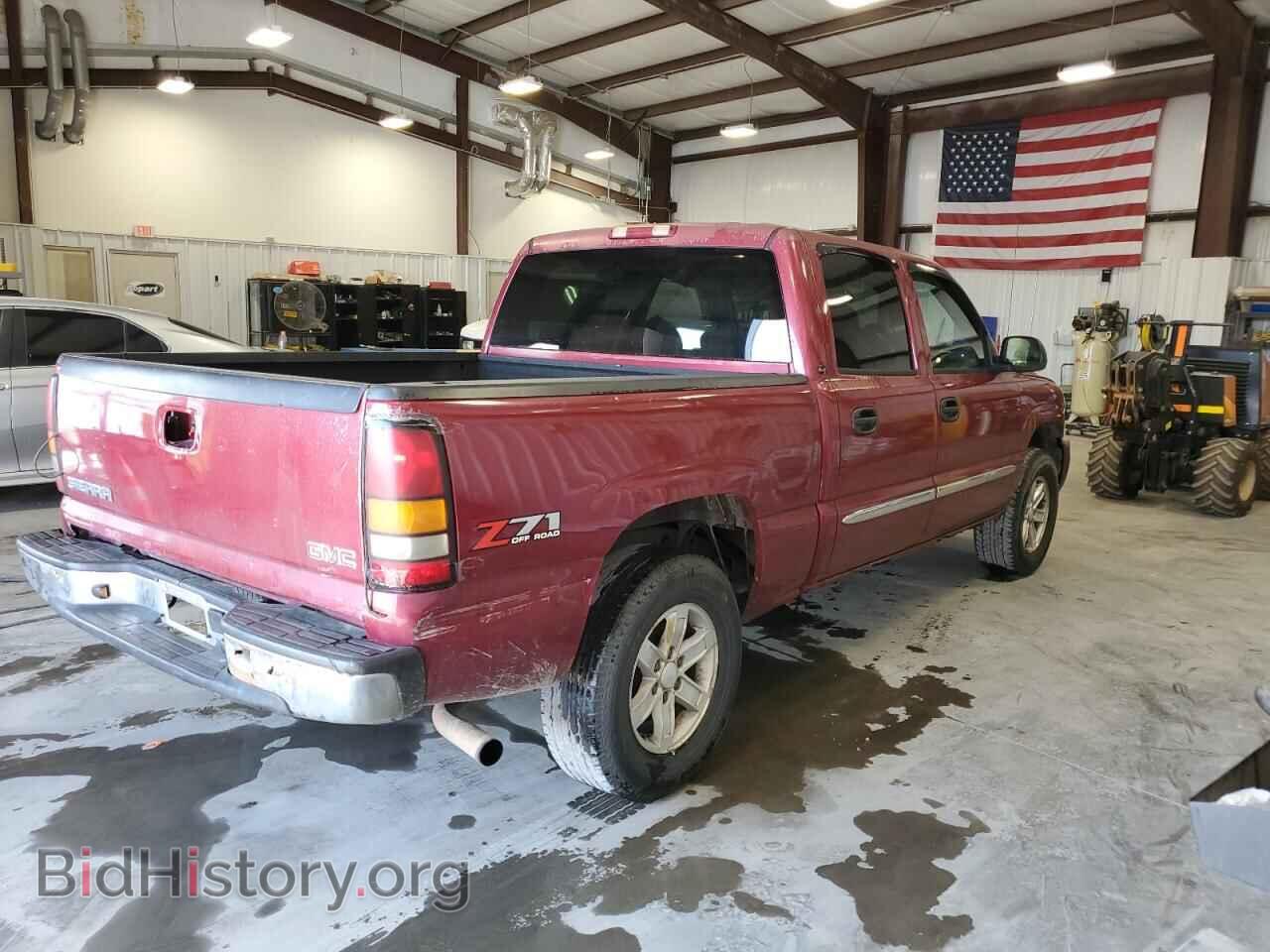 2005 GMC SIERRA - VIN: 2GTEK13T551124028 - Фото 3