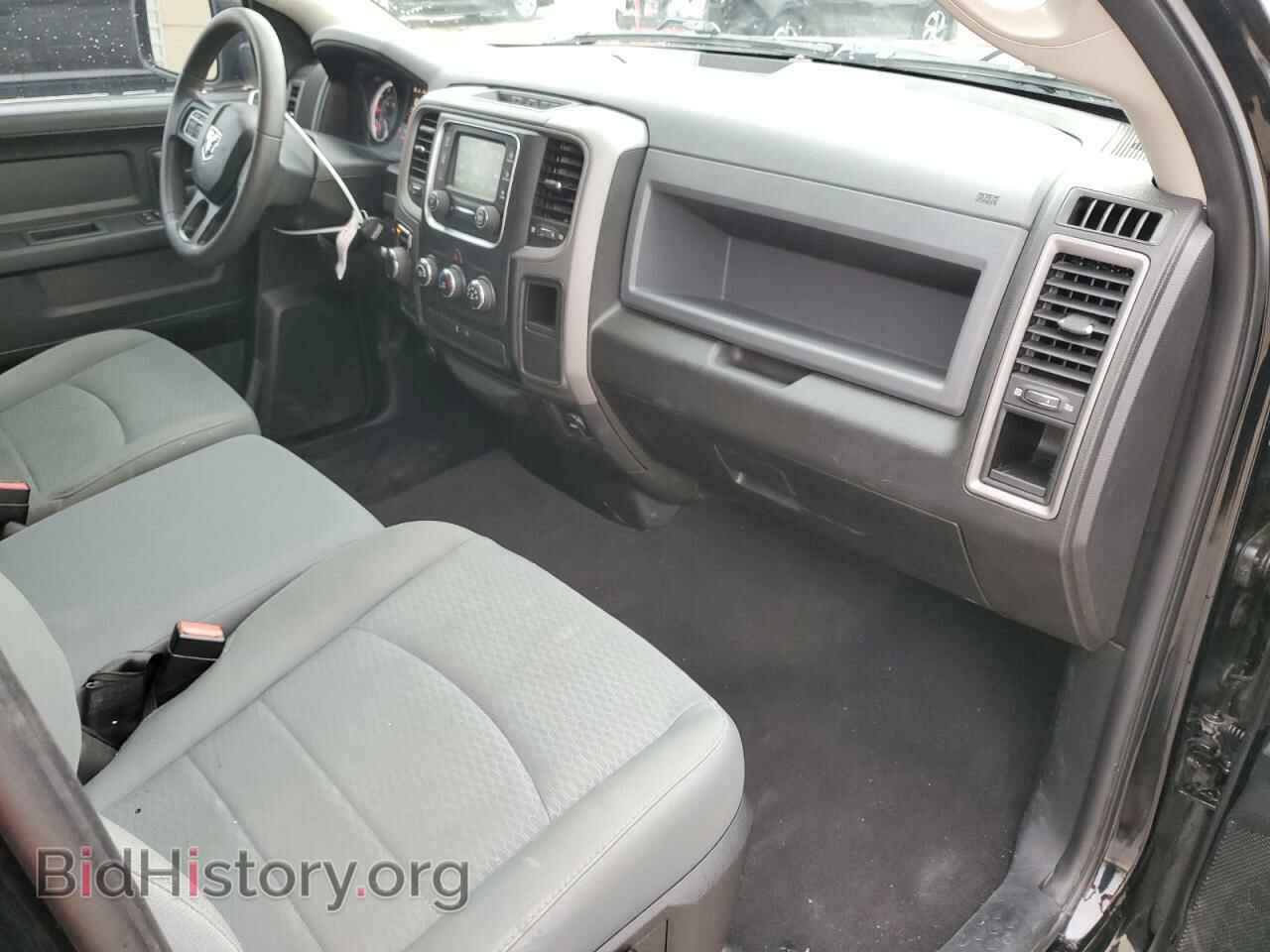 2019 RAM 1500 - VIN: 1C6RR6FG0KS702032 - Фото 8
