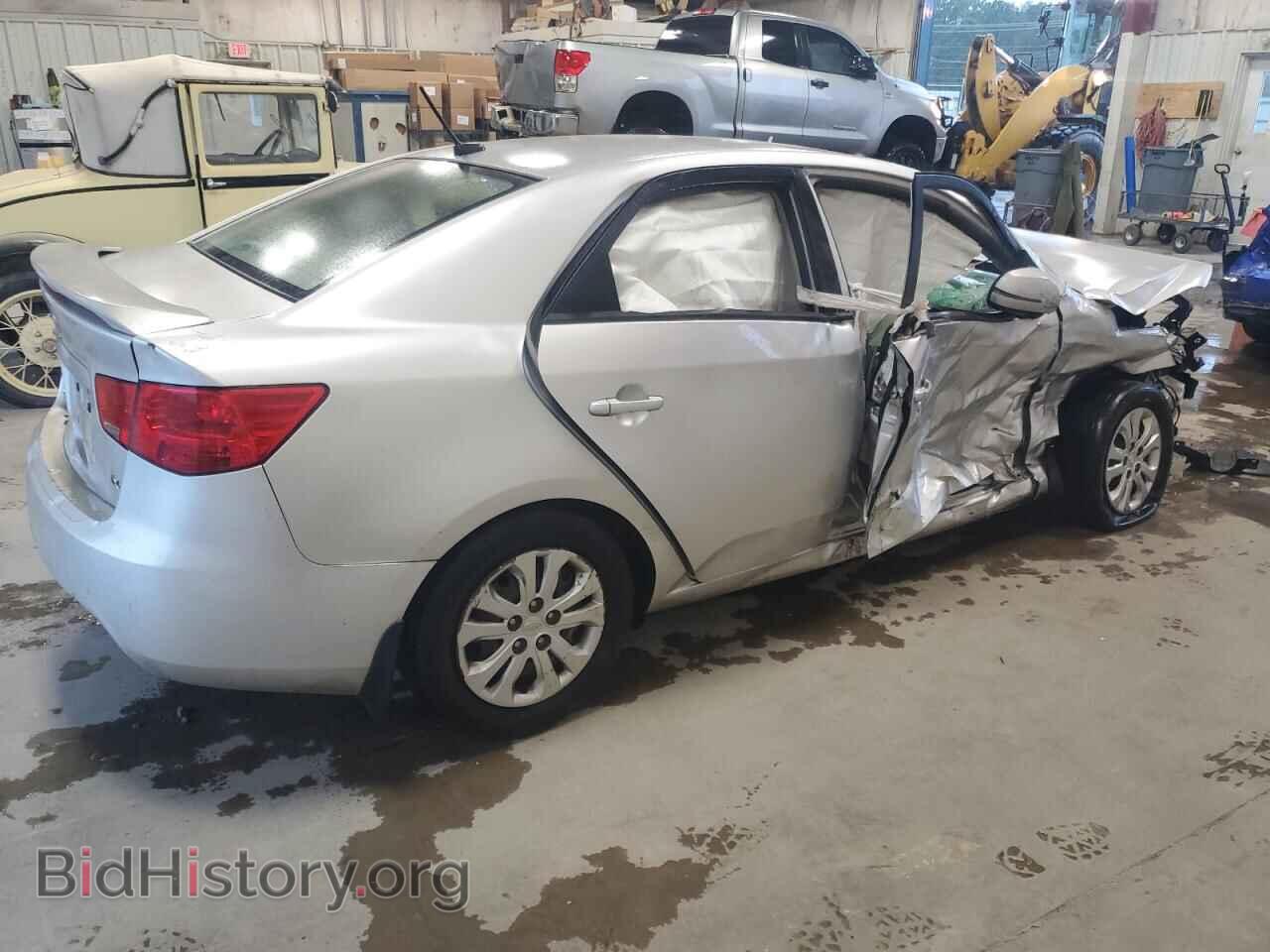 2012 KIA FORTE - VIN: KNAFU4A21C5596195 - Фото 3