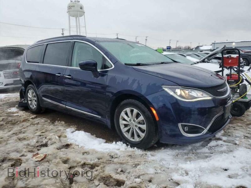 2017 Chrysler PACIFICA (VIN 2C4RC1BG8HR787814) — фото 4 из 13