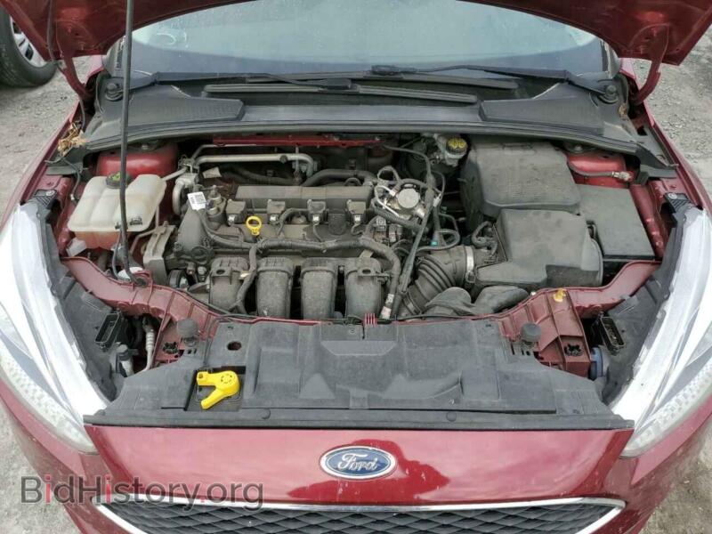 2016 Ford FOCUS (VIN 1FADP3F24GL318497) — photo 11 of 12
