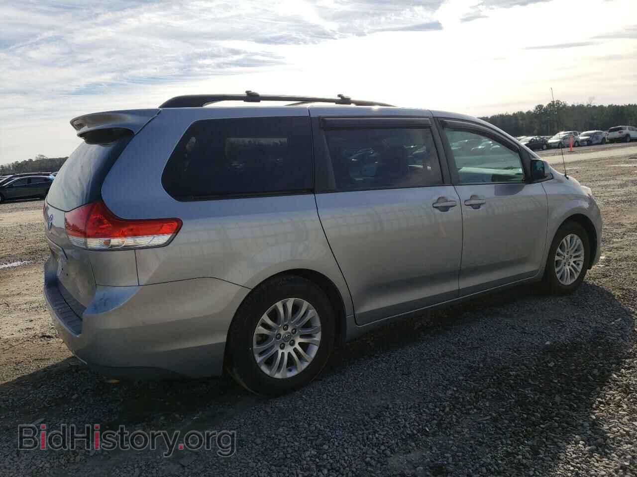 2012 TOYOTA All Models - VIN: 5TDYK3DC6CS213670 - Фото 3