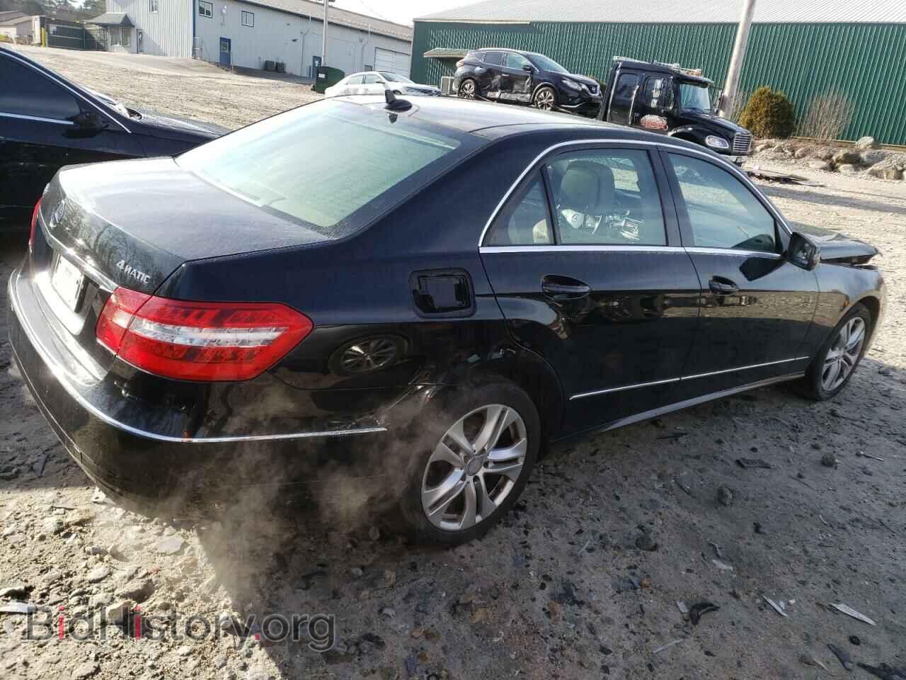 2011 MERCEDES-BENZ E-CLASS - VIN: WDDHF8HB8BA513120 - Фото 3