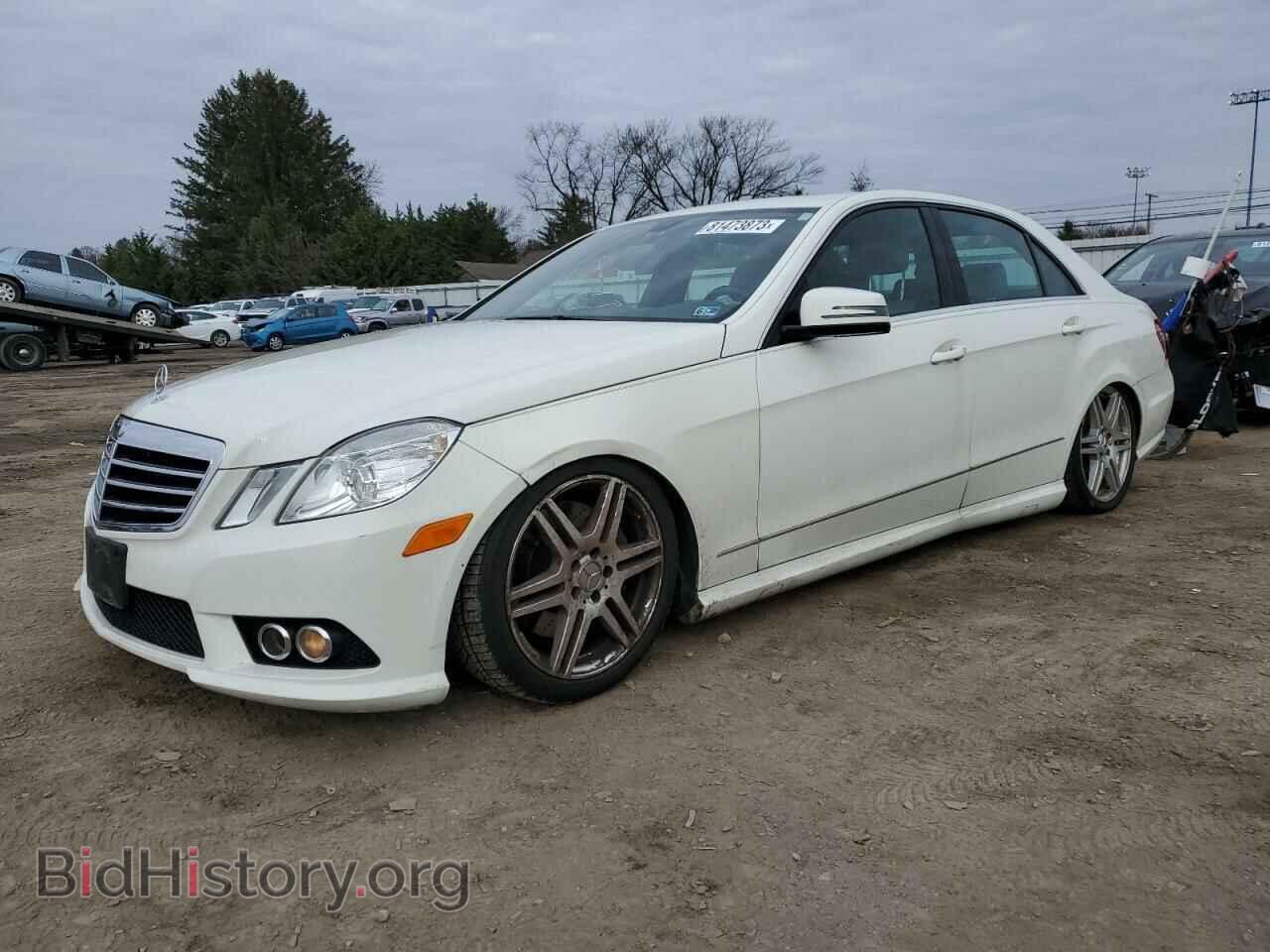Photo WDDHF7CB7AA006371 - MERCEDES-BENZ E-CLASS 2010