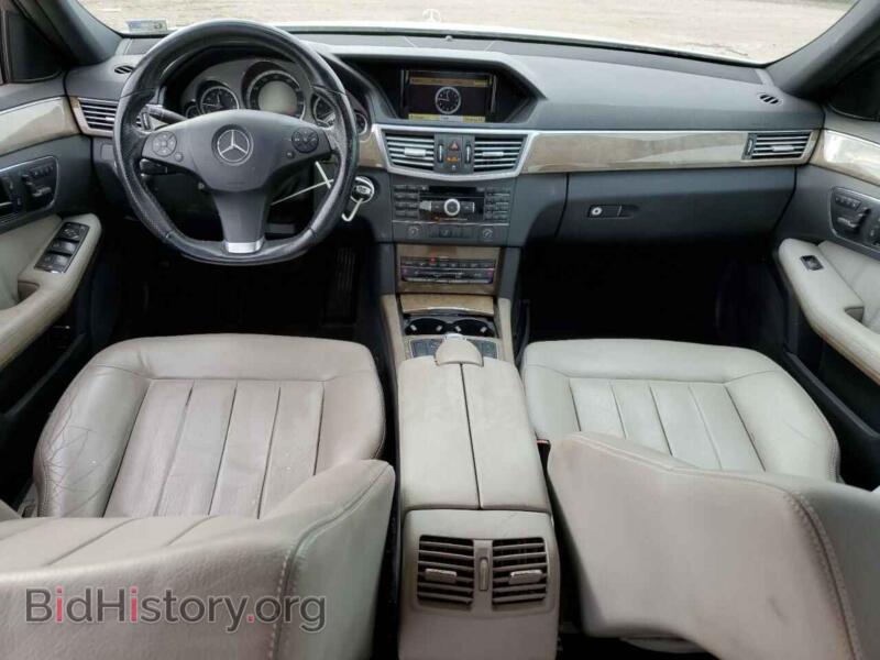 2010 Mercedes-Benz E-CLASS (VIN WDDHF7CB7AA006371) — фото 8 из 12