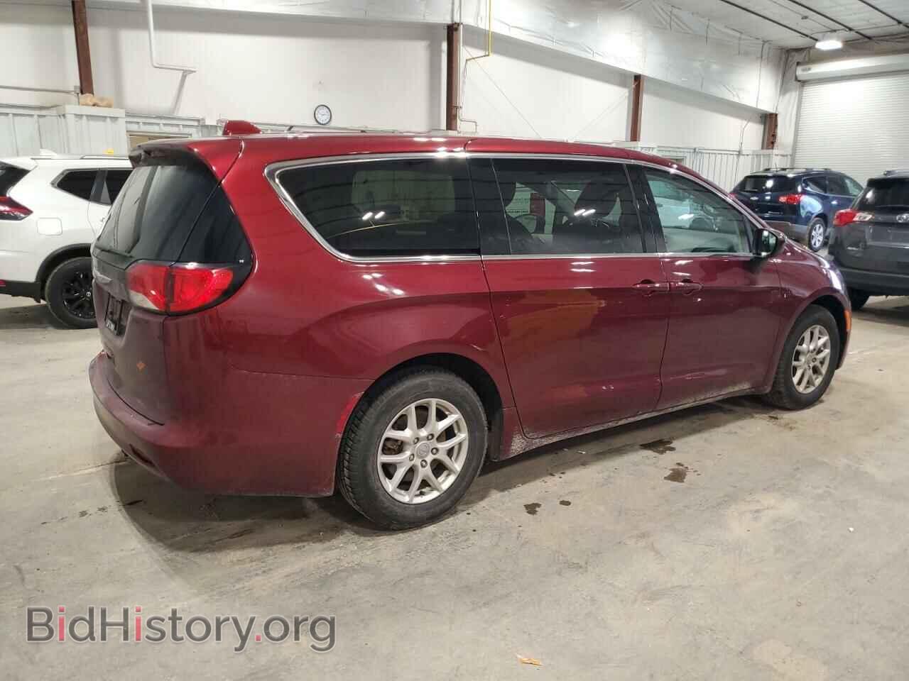 2017 CHRYSLER PACIFICA - VIN: 2C4RC1DG9HR508819 - Фото 3