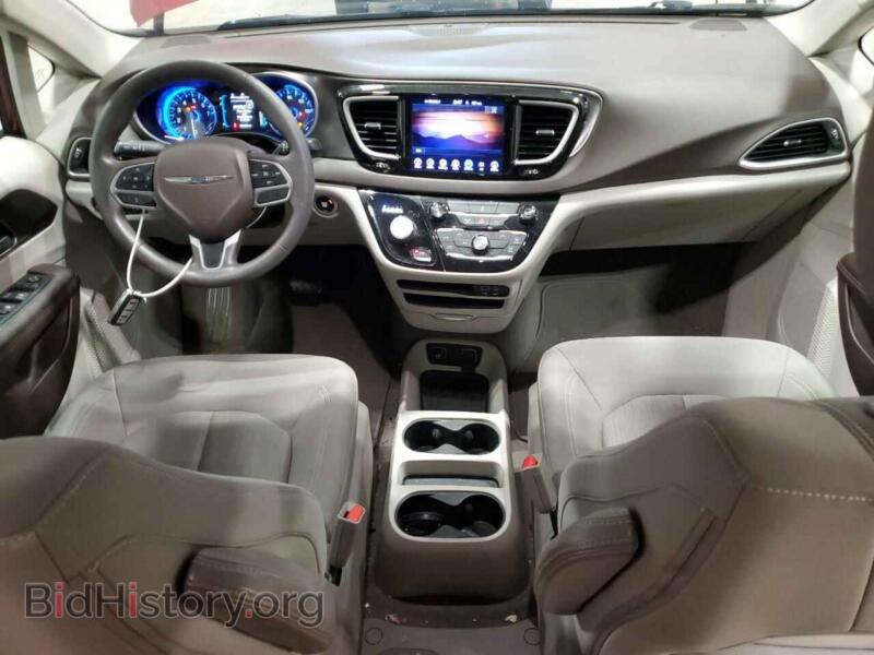 2017 Chrysler PACIFICA (VIN 2C4RC1DG9HR508819) — фото 8 из 13