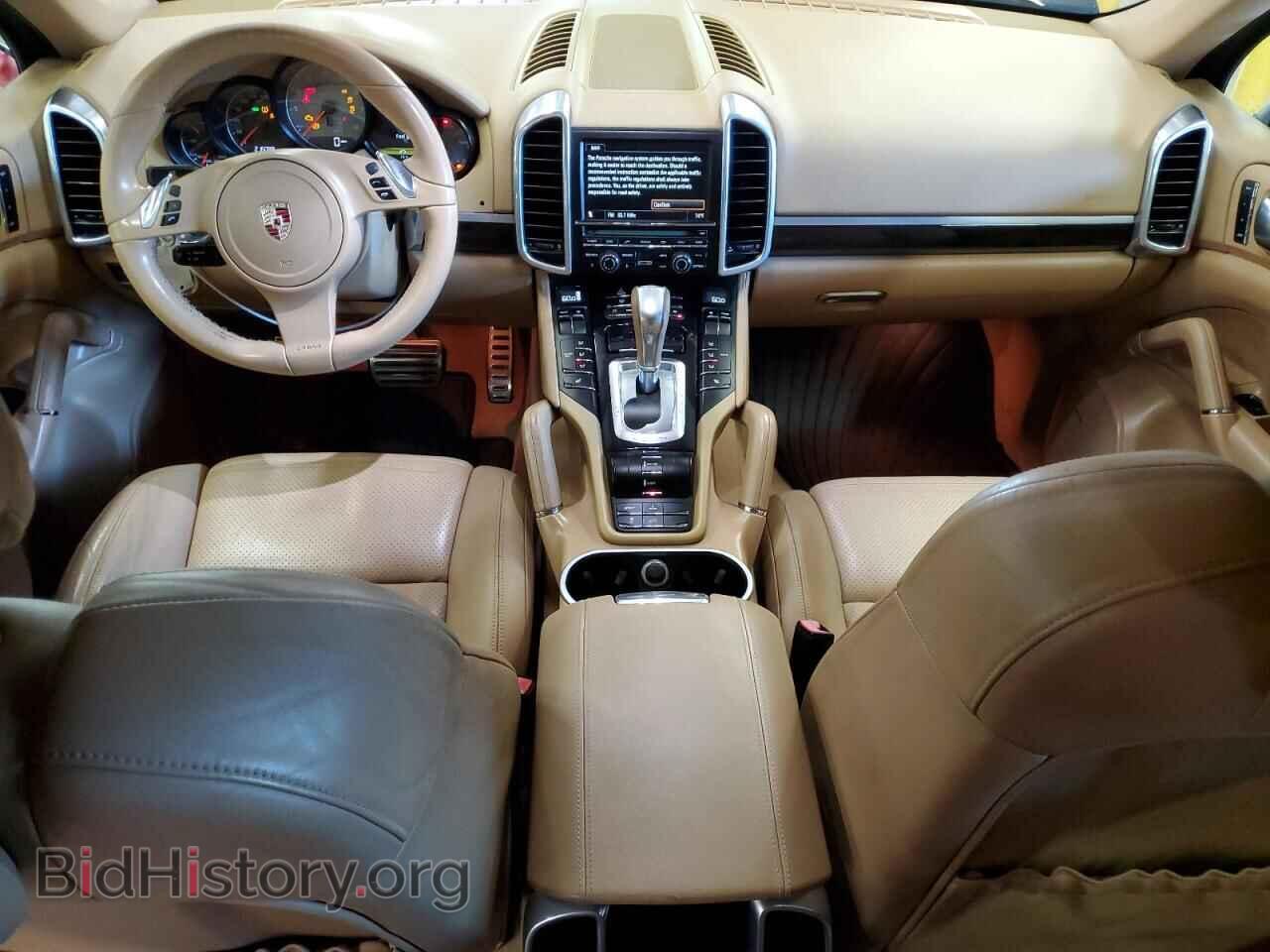 2011 PORSCHE CAYENNE - VIN: WP1AE2A22BLA93458 - Фото 8