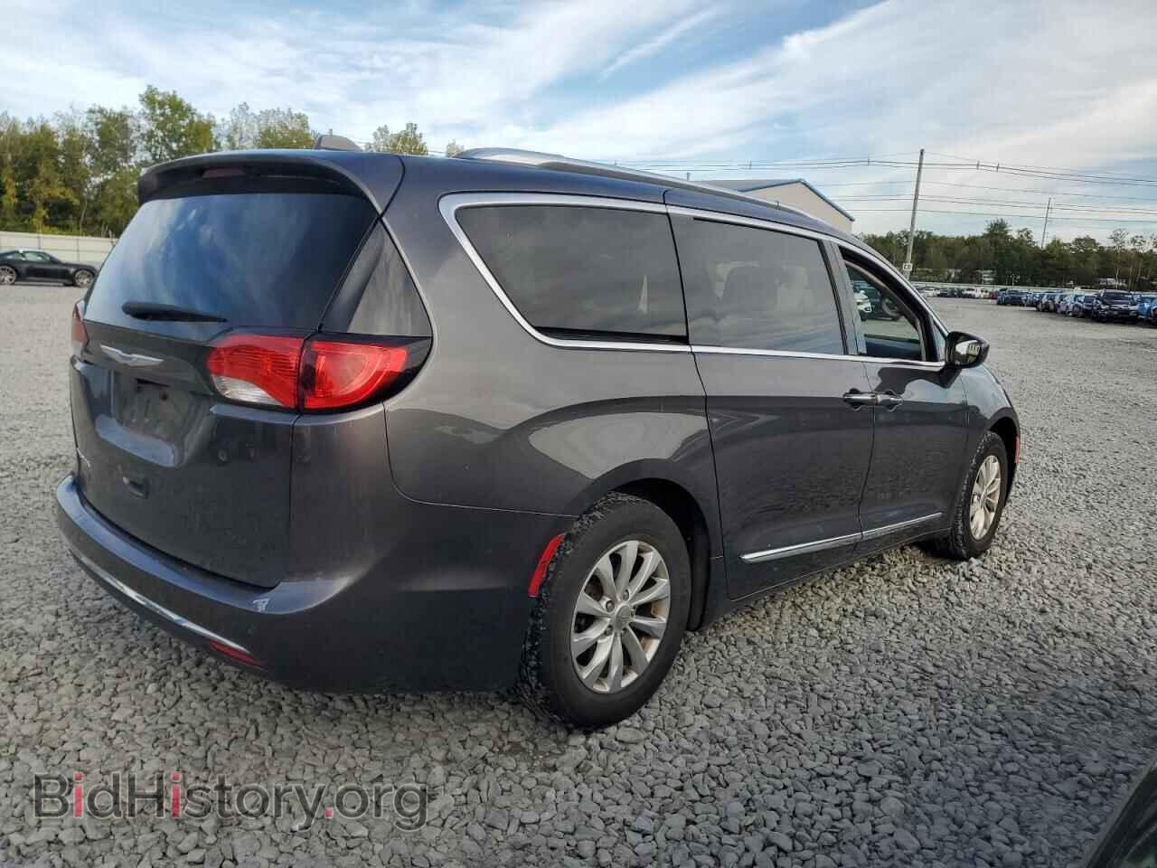 2018 CHRYSLER PACIFICA - VIN: 2C4RC1BG4JR317611 - Фото 3