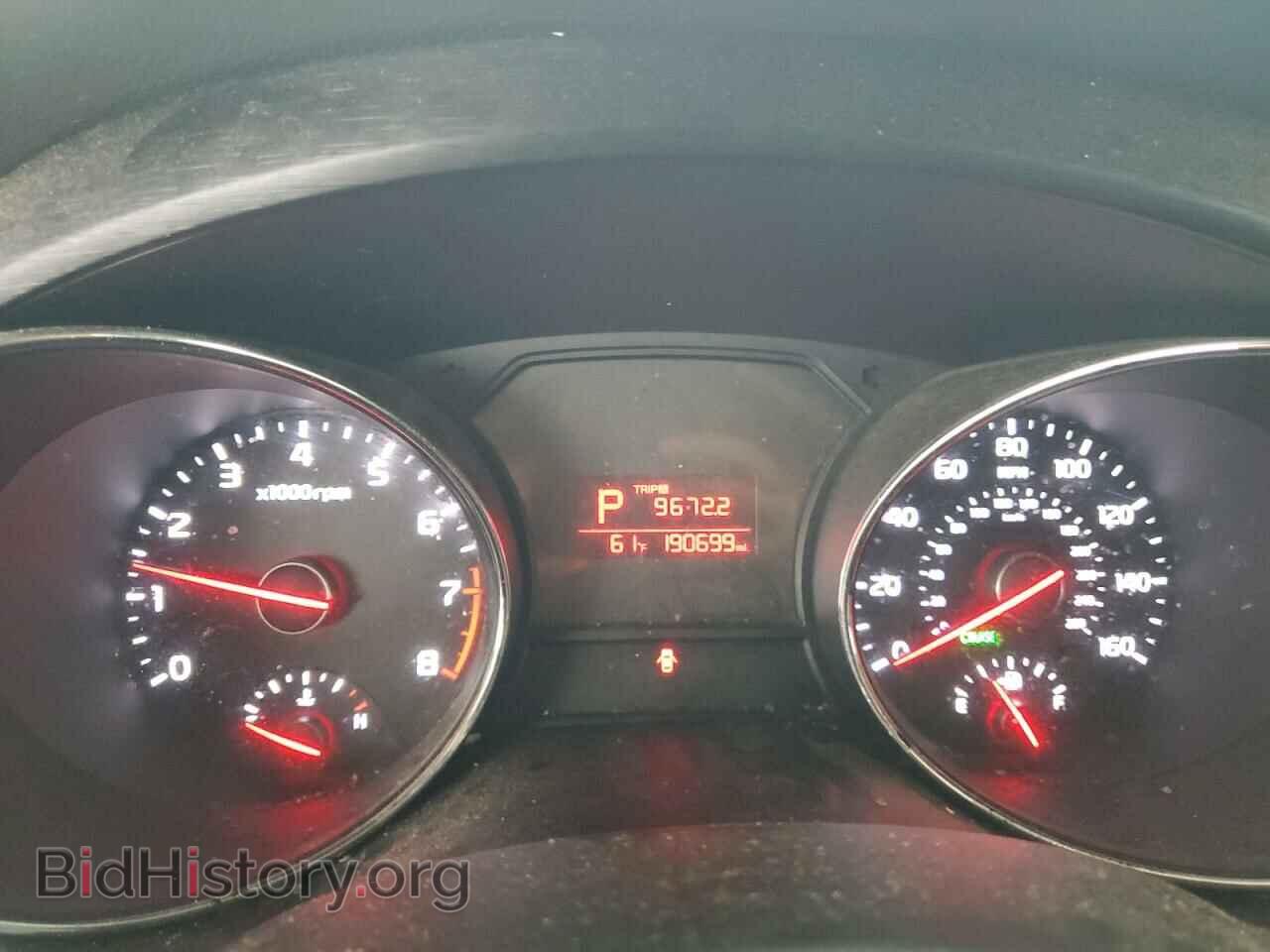 2016 KIA All Models - VIN: KNDMB5C14G6103331 - Фото 9