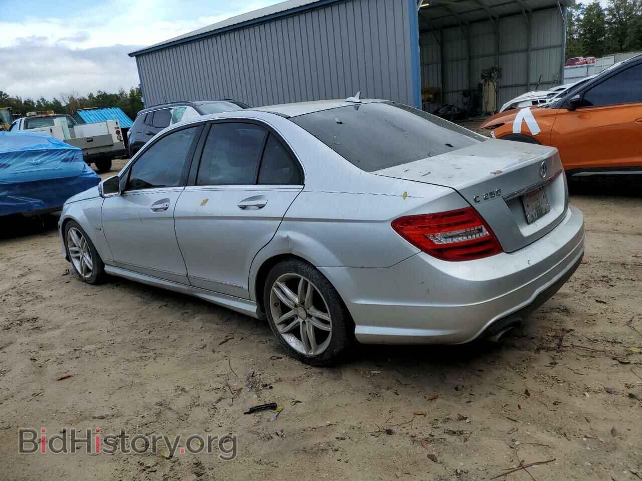 2012 MERCEDES-BENZ C-CLASS - VIN: WDDGF4HB3CA683083 - Фото 2