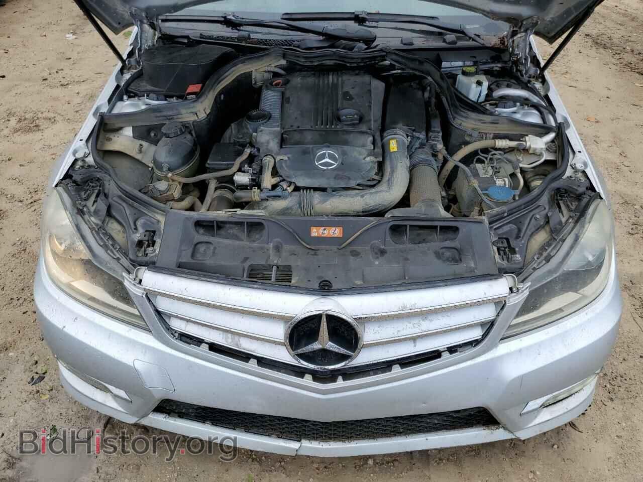 2012 MERCEDES-BENZ C-CLASS - VIN: WDDGF4HB3CA683083 - Фото 11