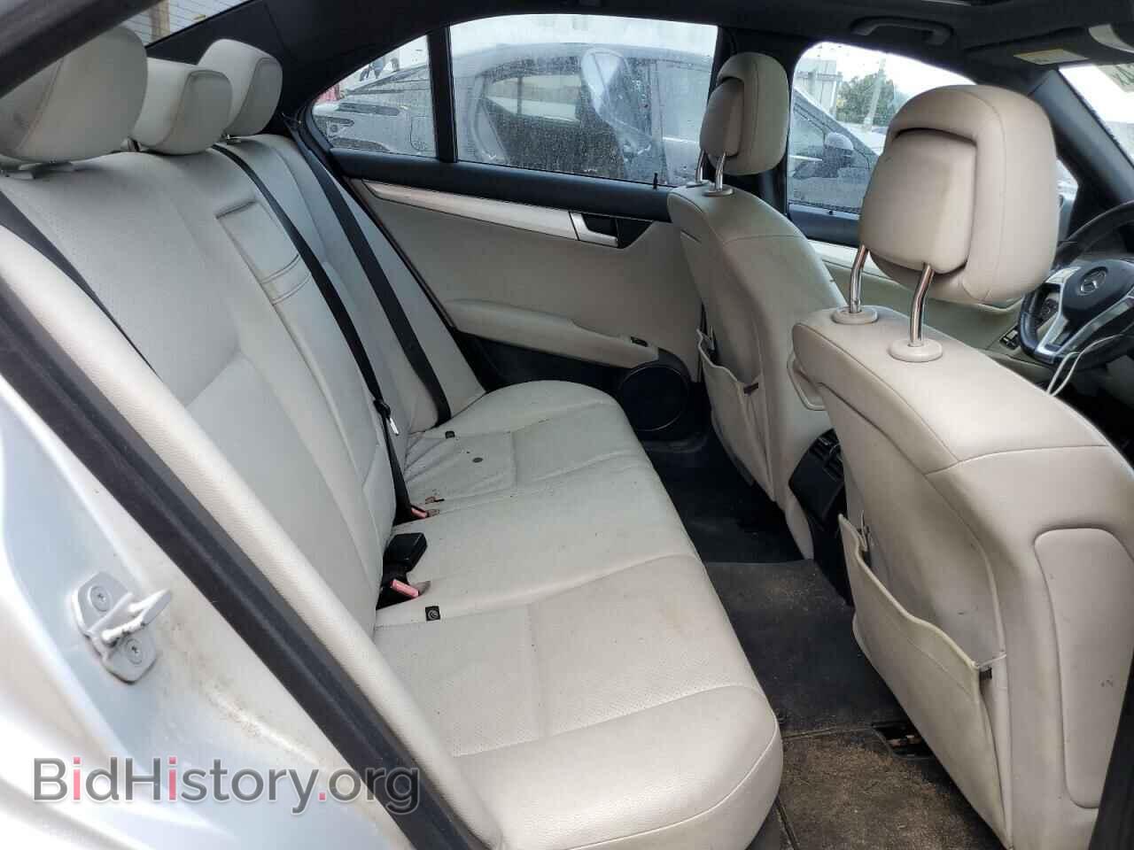 2012 MERCEDES-BENZ C-CLASS - VIN: WDDGF4HB3CA683083 - Фото 10