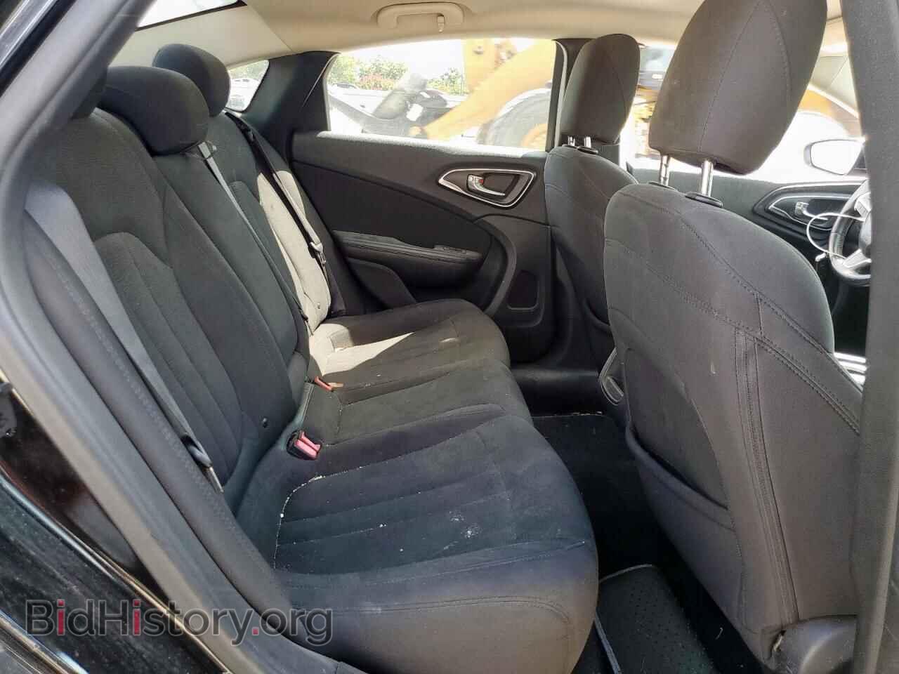 2015 CHRYSLER 200 - VIN: 1C3CCCAB5FN646124 - Фото 10