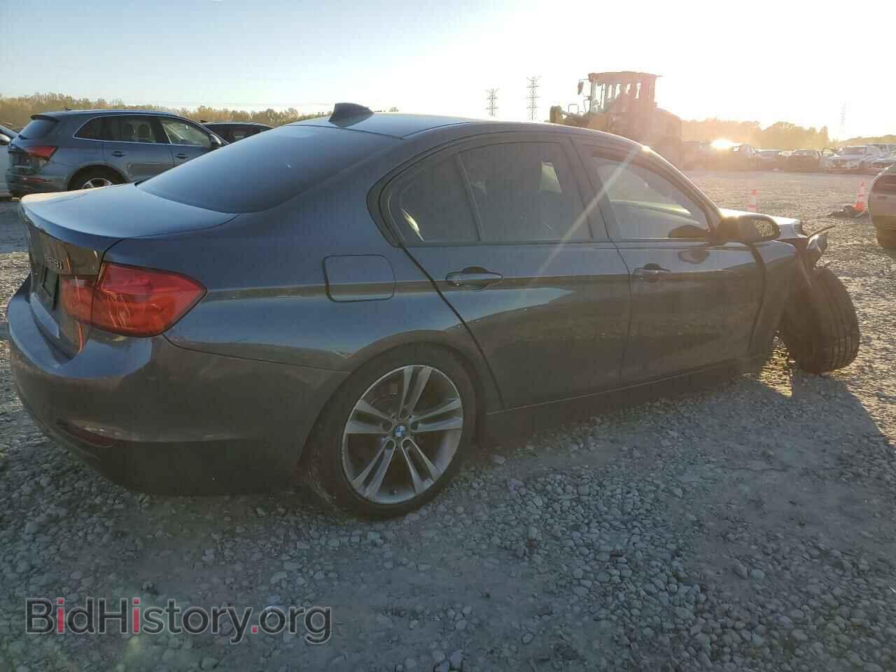 2013 BMW 3 SERIES - VIN: WBA3A5C57DJ461837 - Фото 3