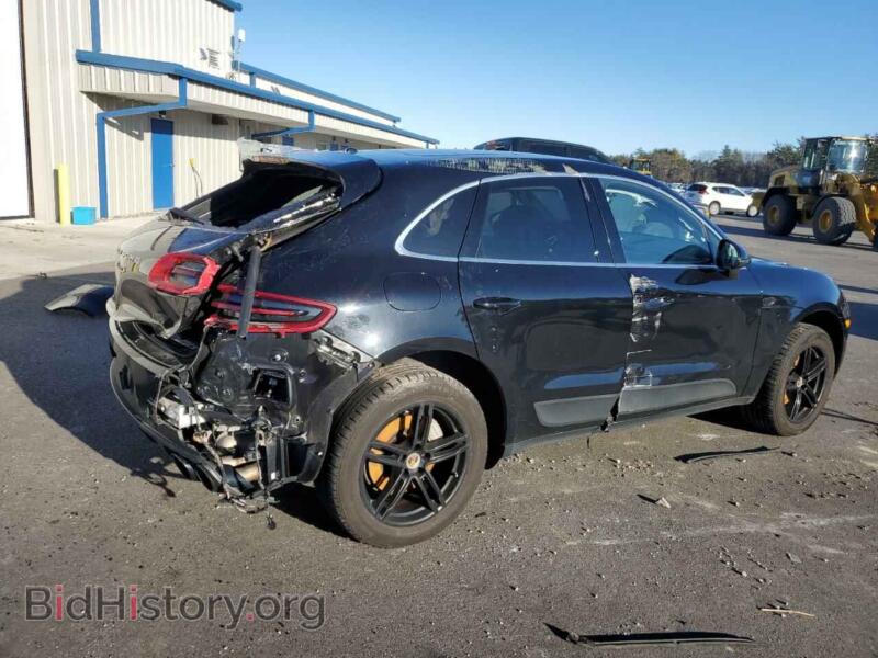 2016 Porsche MACAN (VIN WP1AB2A54GLB40001) — photo 3 of 13