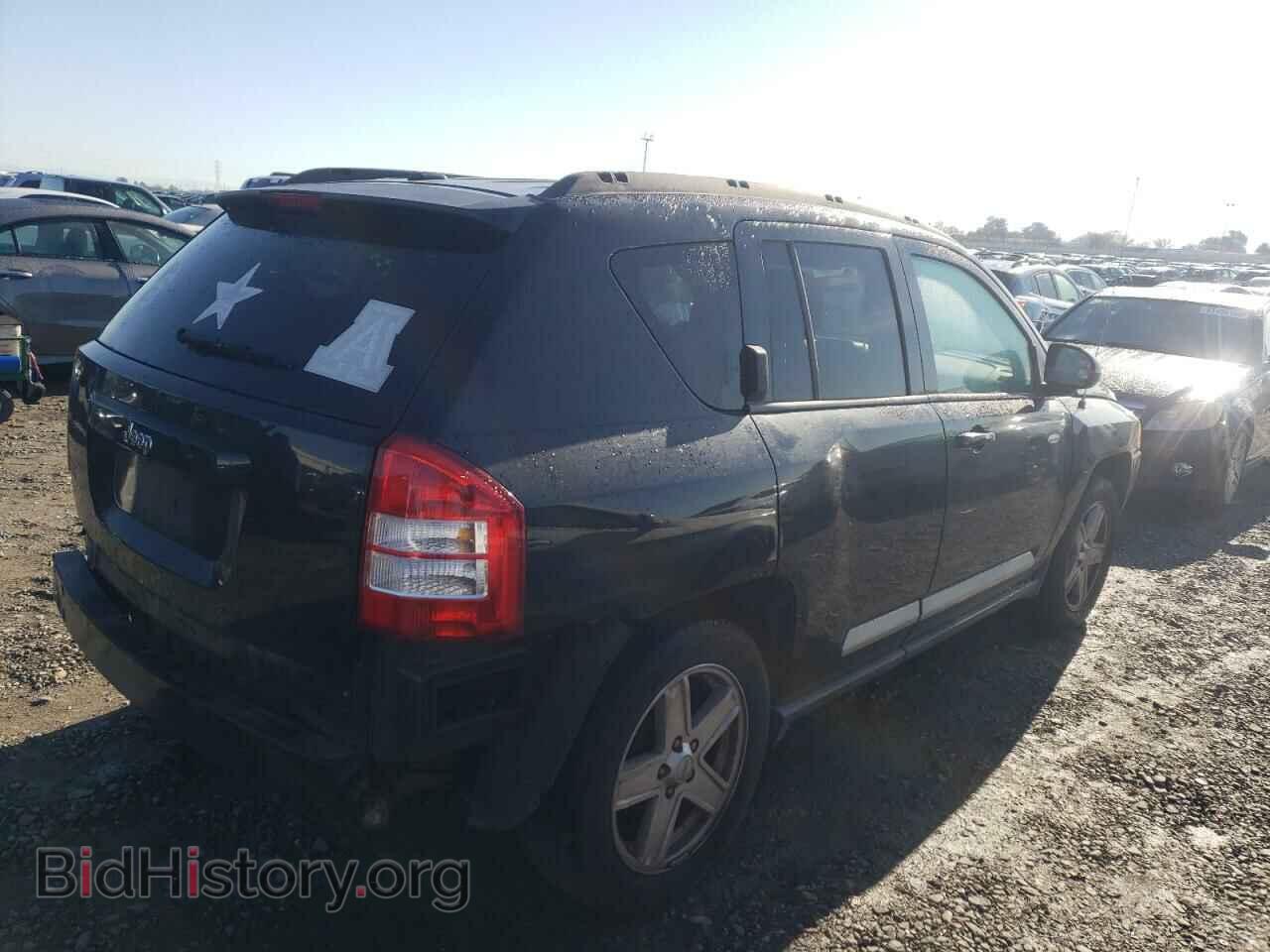 2010 JEEP COMPASS - VIN: 1J4NT1FA4AD641451 - Фото 3