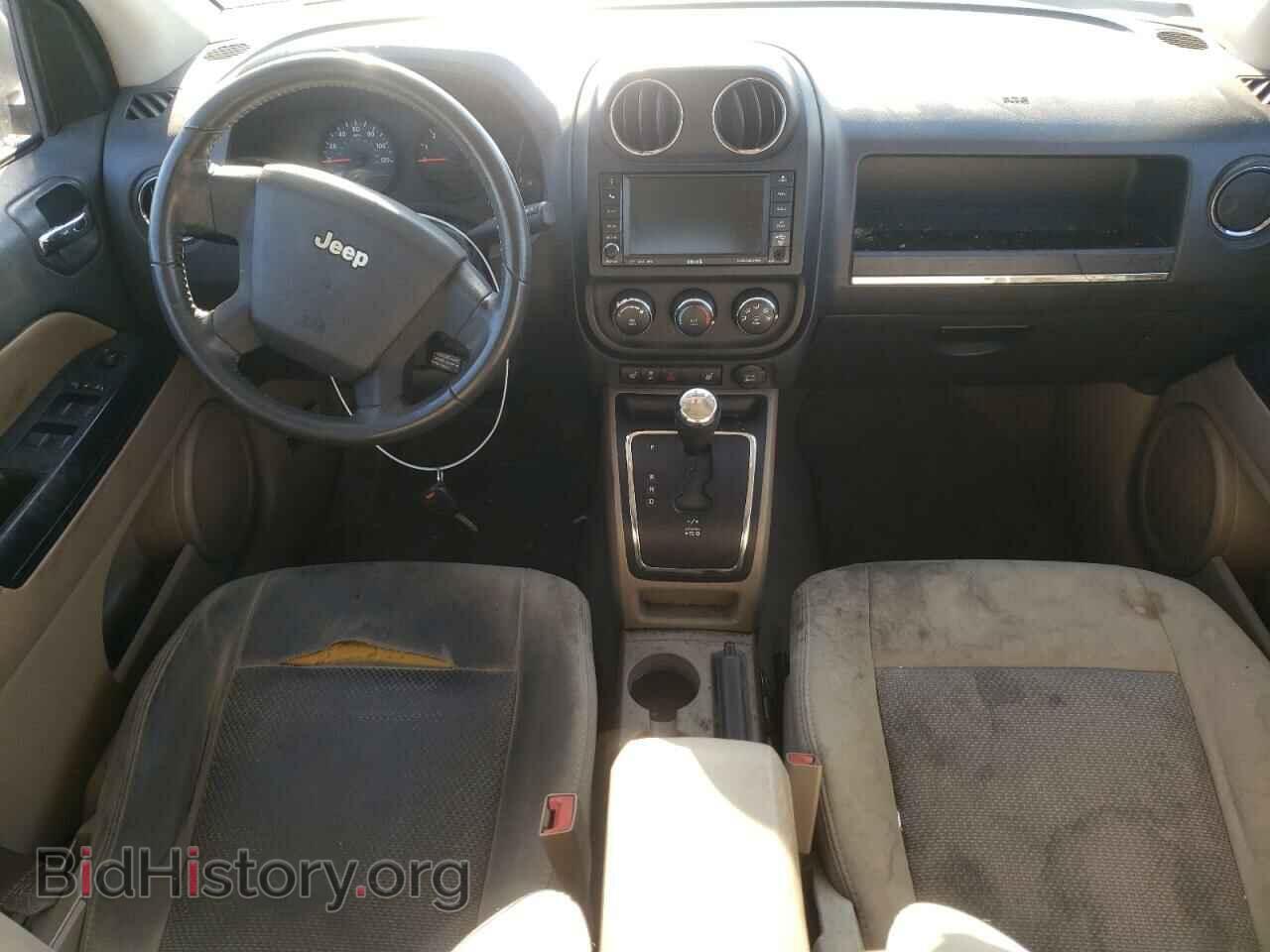 2010 JEEP COMPASS - VIN: 1J4NT1FA4AD641451 - Фото 8