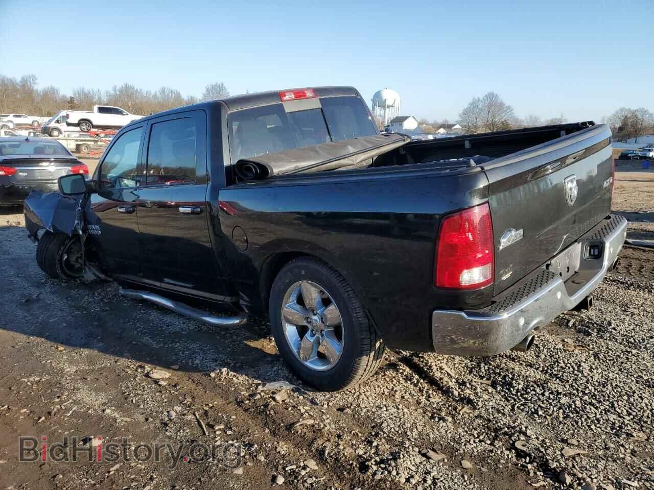 2016 RAM 1500 - VIN: 3C6RR7LT9GG175033 - Фото 2