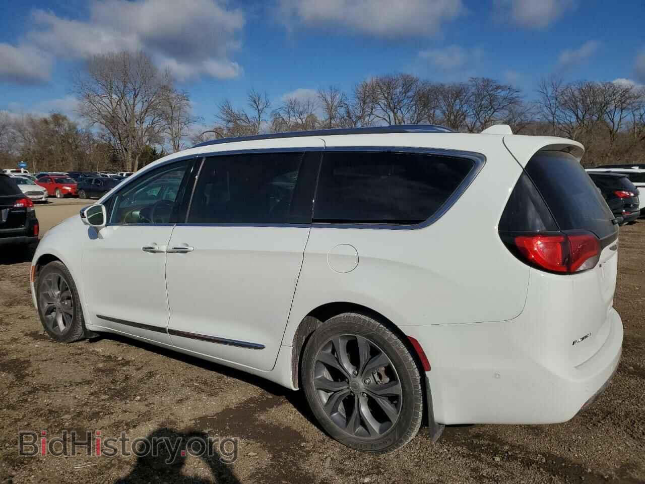 2018 CHRYSLER PACIFICA - VIN: 2C4RC1GG5JR106880 - Фото 2