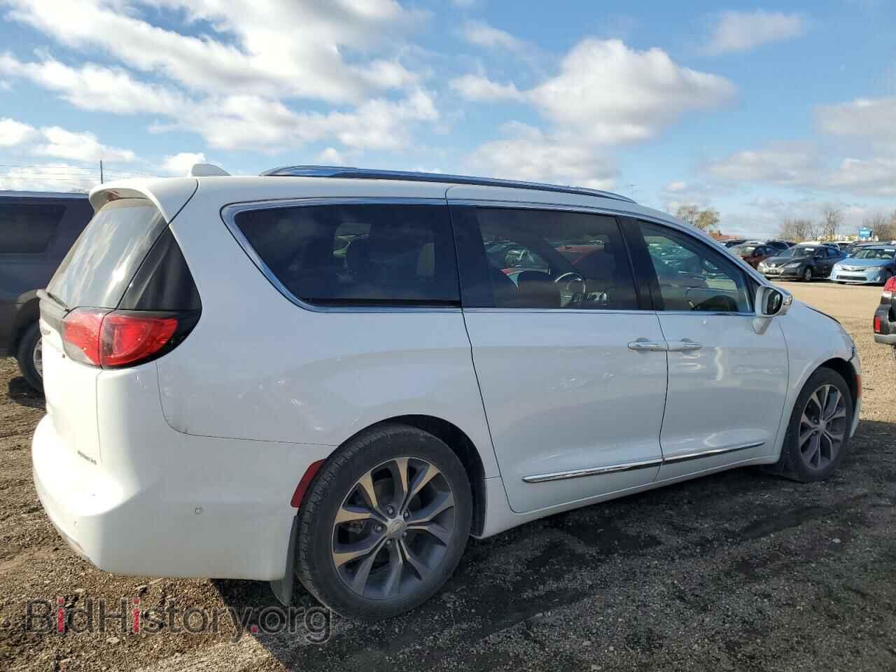 2018 CHRYSLER PACIFICA - VIN: 2C4RC1GG5JR106880 - Фото 3