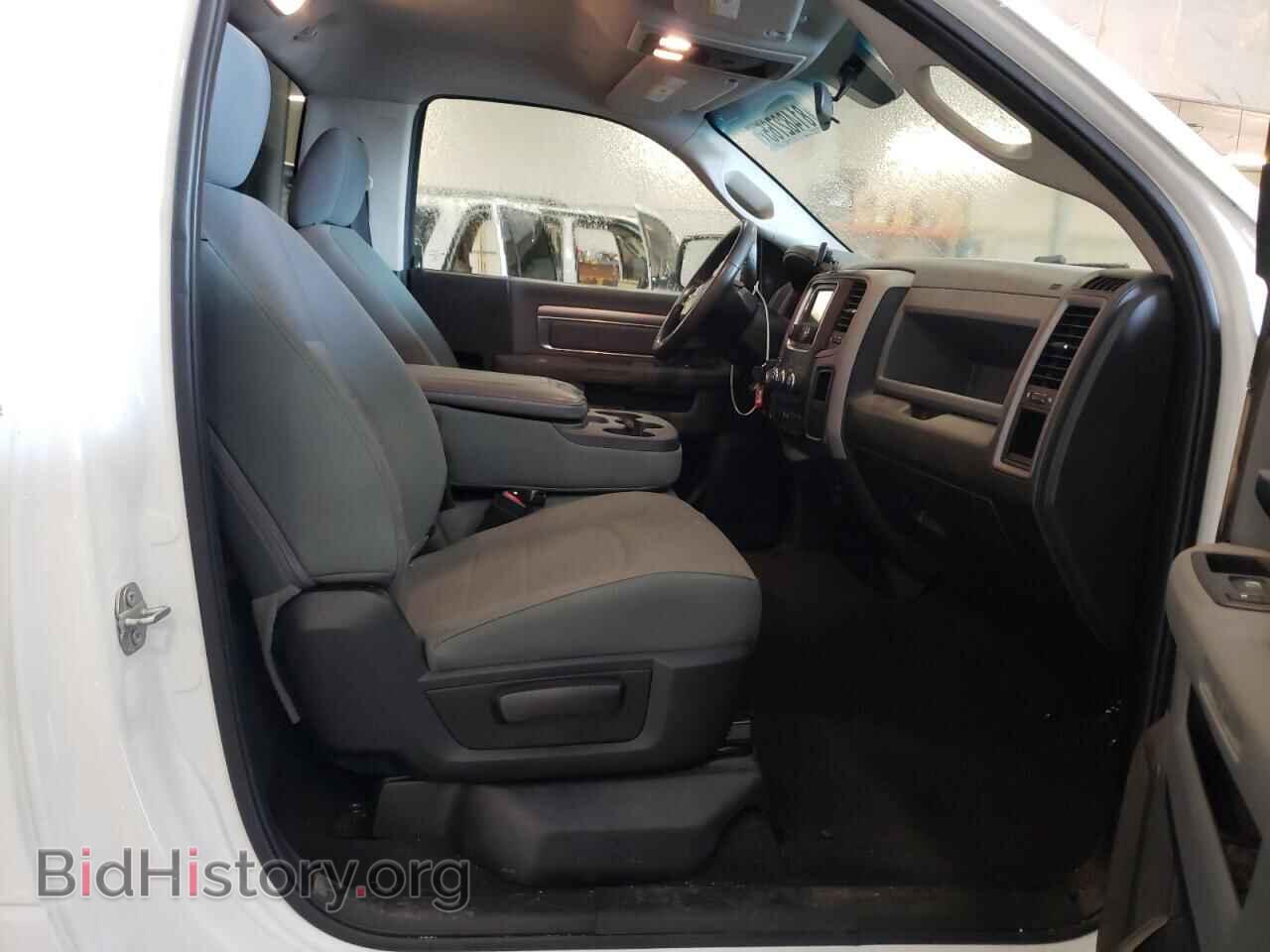 2019 RAM 1500 - VIN: 3C6JR7DTXKG507906 - Фото 10