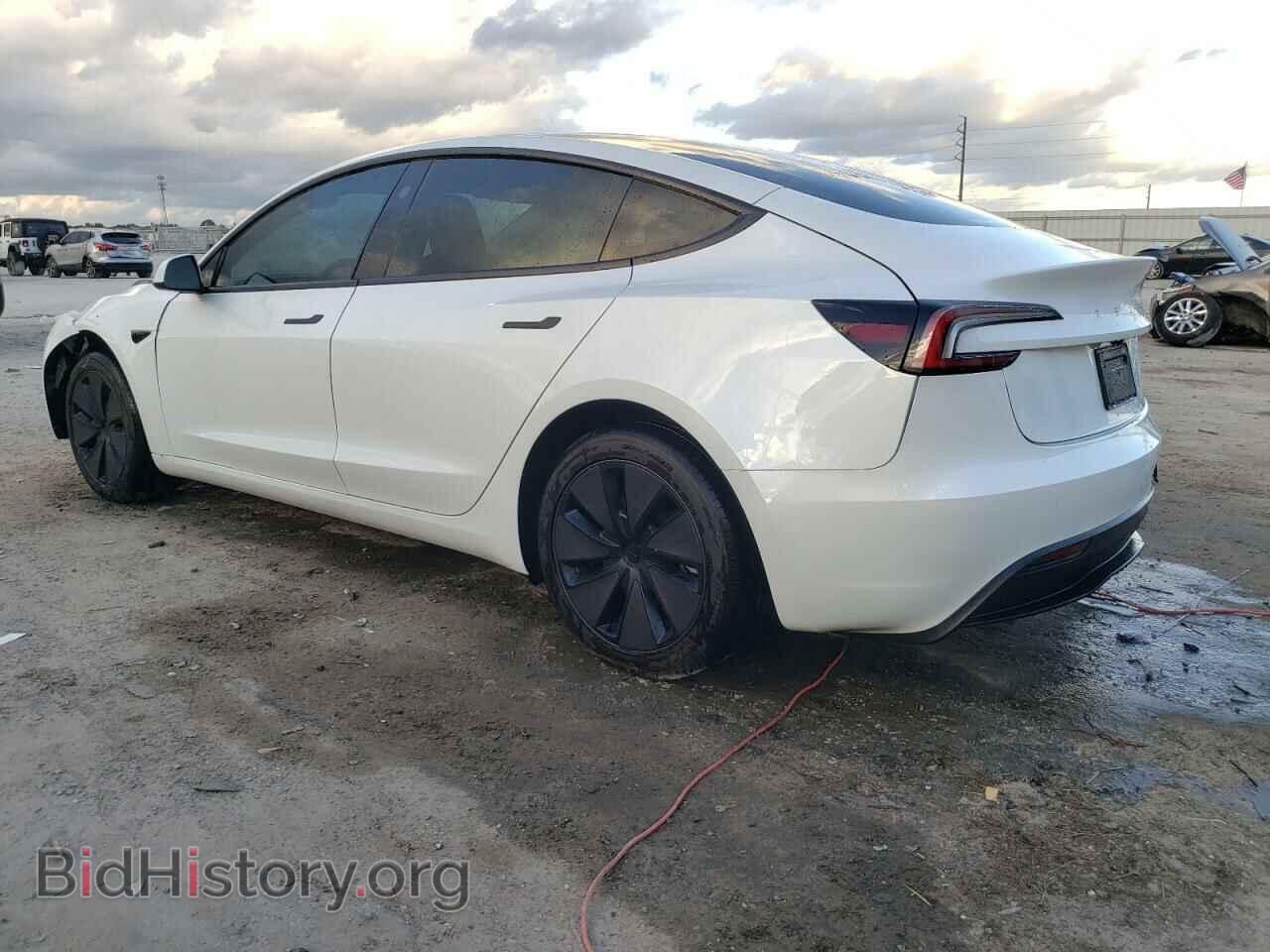 2024 TESLA MODEL 3 - VIN: 5YJ3E1EAXRF738148 - Фото 2