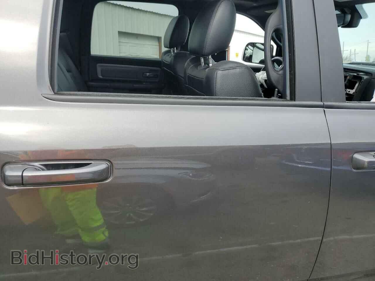 2018 RAM 2500 - VIN: 3C6TR5EJ8JG137144 - Photo 10