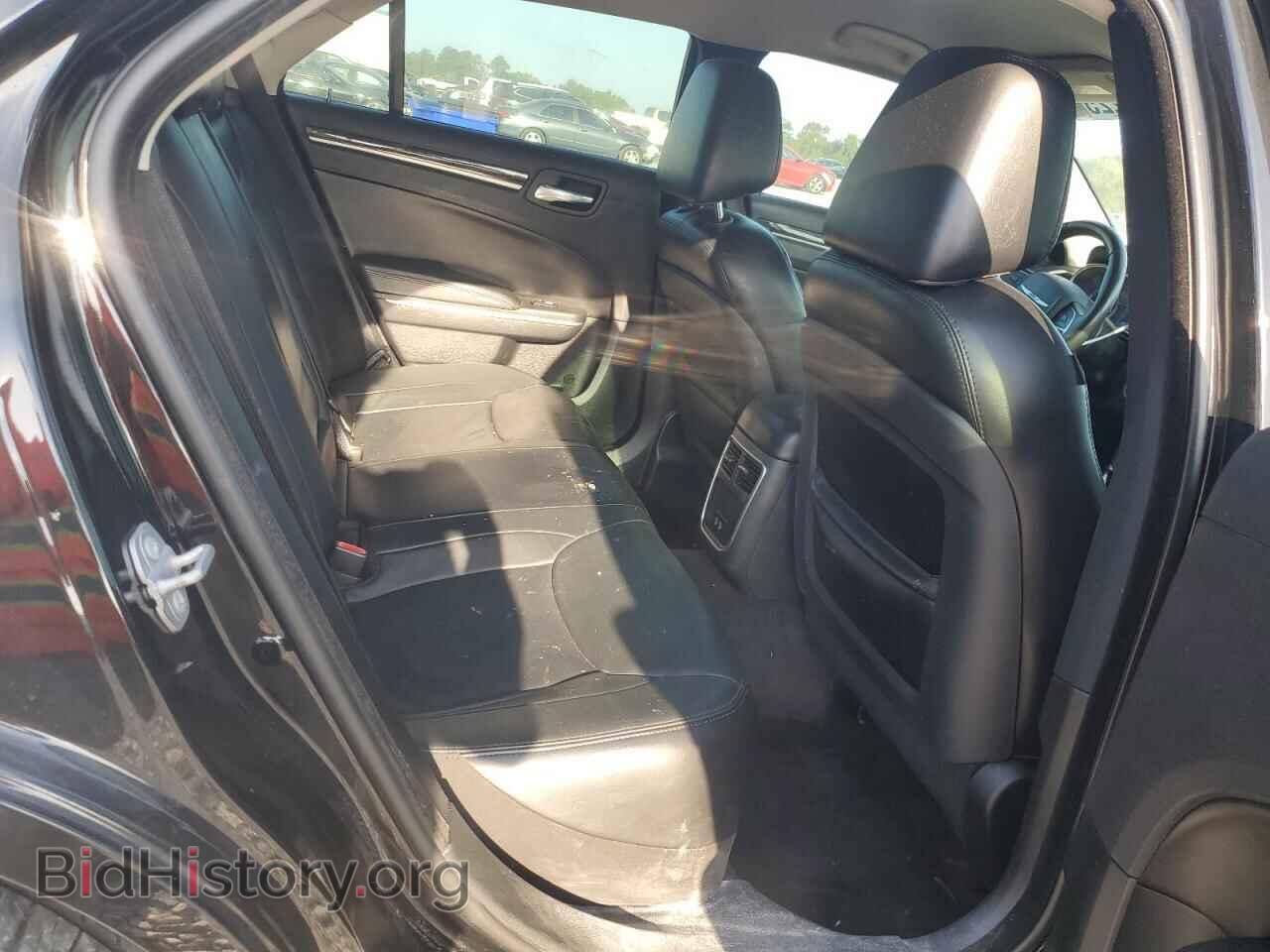 2015 CHRYSLER 300 - VIN: 2C3CCARG9FH793009 - Фото 10