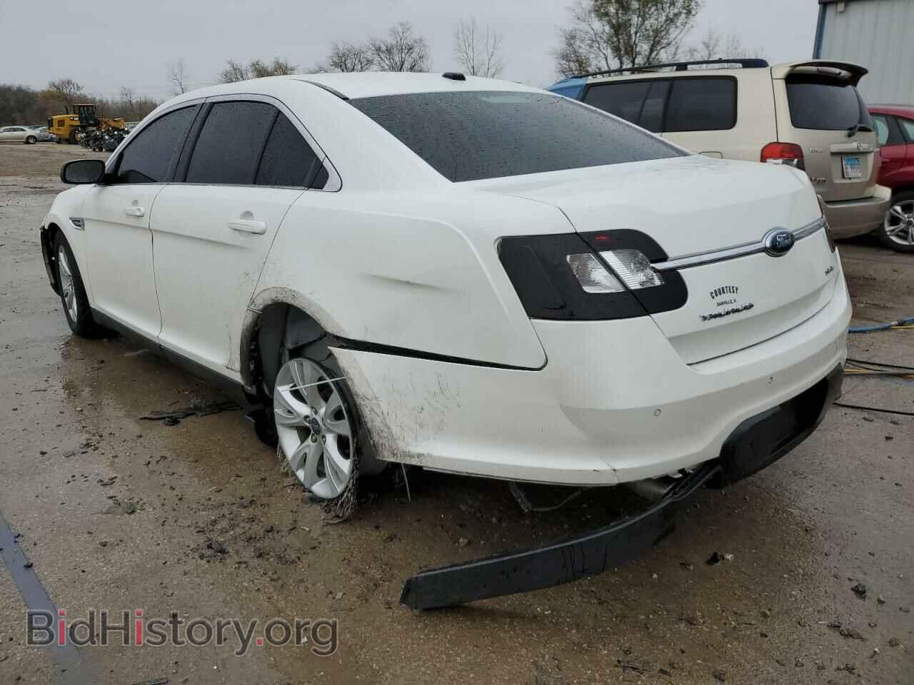 2010 FORD TAURUS - VIN: 1FAHP2EW1AG170826 - Фото 2
