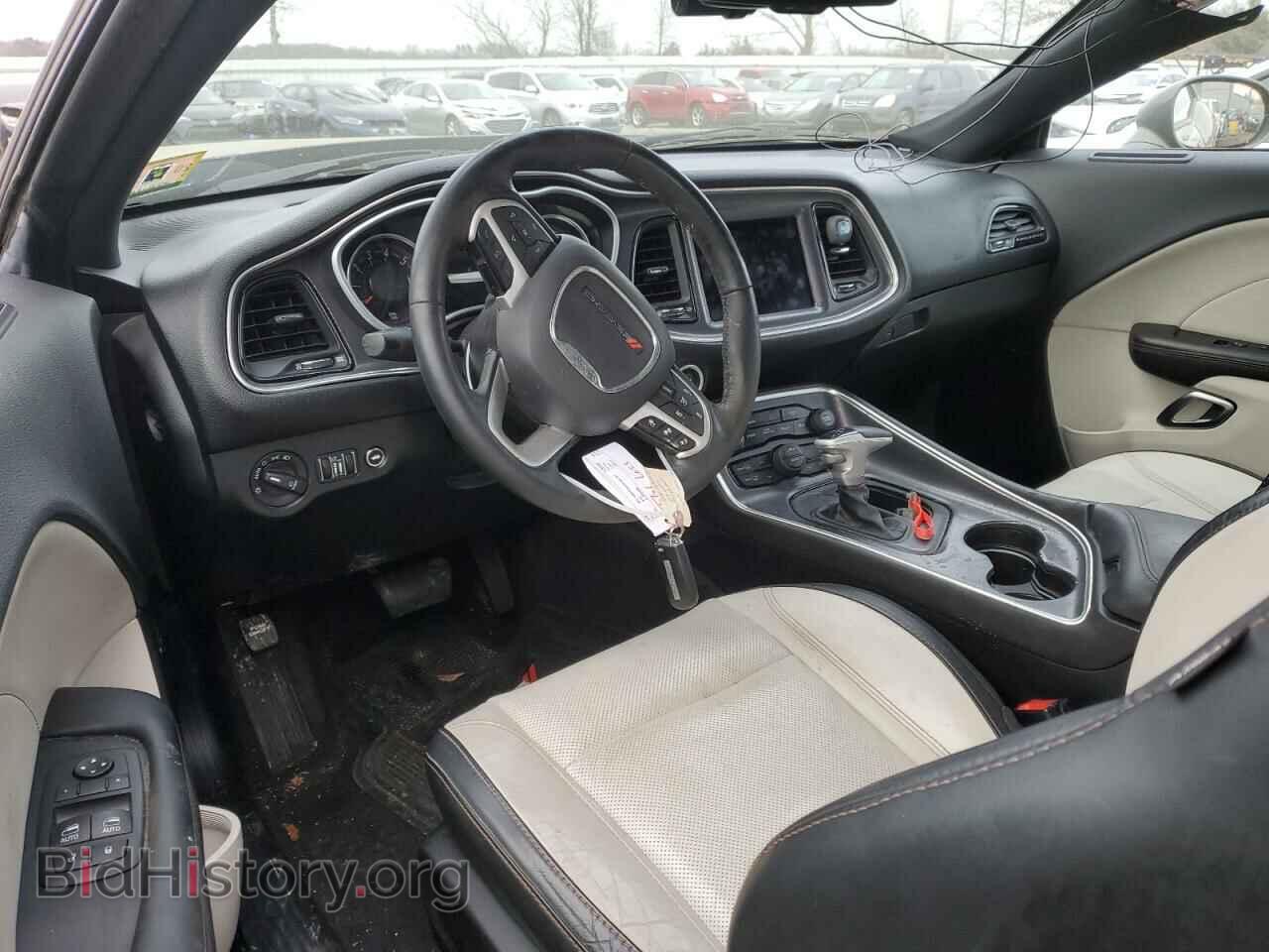 2017 DODGE CHALLENGER - VIN: 2C3CDZGG7HH556049 - Фото 8