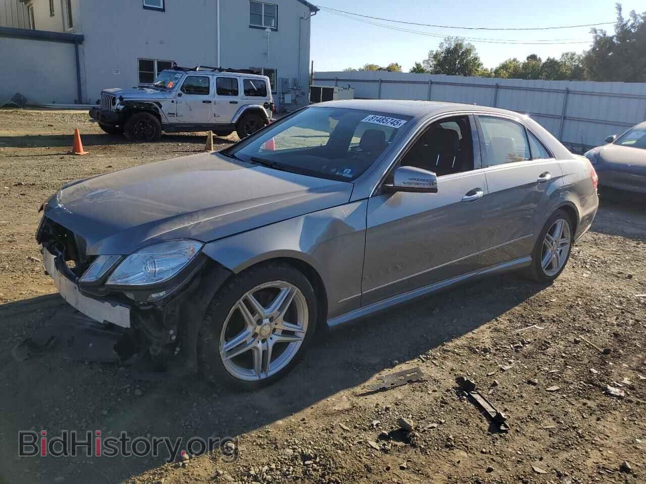 Photo WDDHF8JB4DA761863 - MERCEDES-BENZ E-CLASS 2013