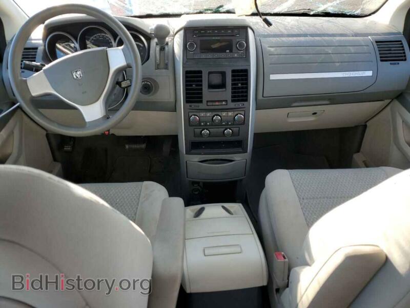 2010 Dodge CARAVAN (VIN 2D4RN4DE1AR447422) — фото 8 из 13