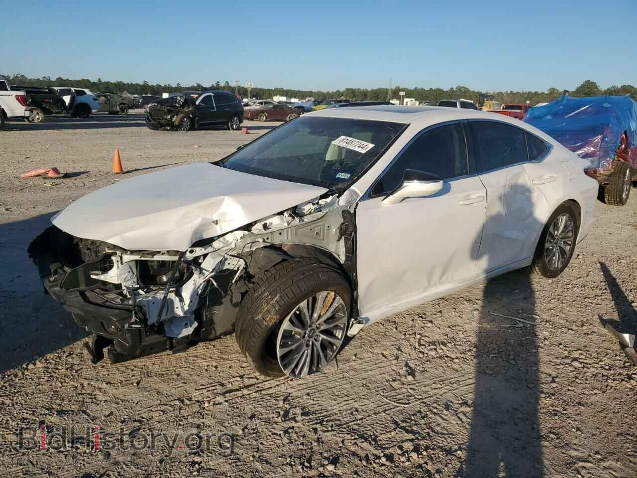 Photo 58ADZ1B16LU075564 - LEXUS ES350 2020