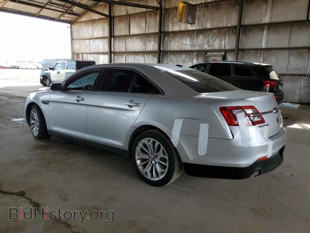 2013 FORD TAURUS - VIN: 1FAHP2F8XDG217193 - Фото 2