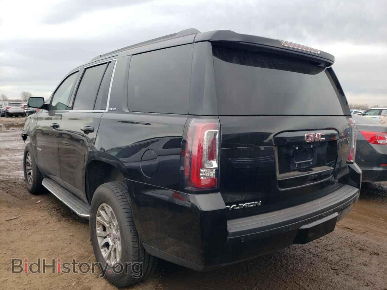 2018 GMC YUKON - VIN: 1GKS2AKC8JR113700 - Фото 2