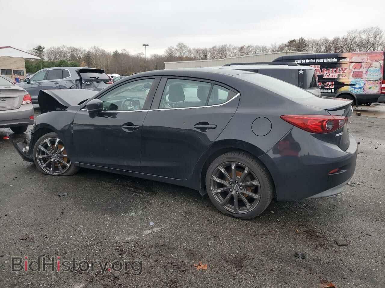 2018 MAZDA 3 - VIN: 3MZBN1V39JM241568 - Фото 2