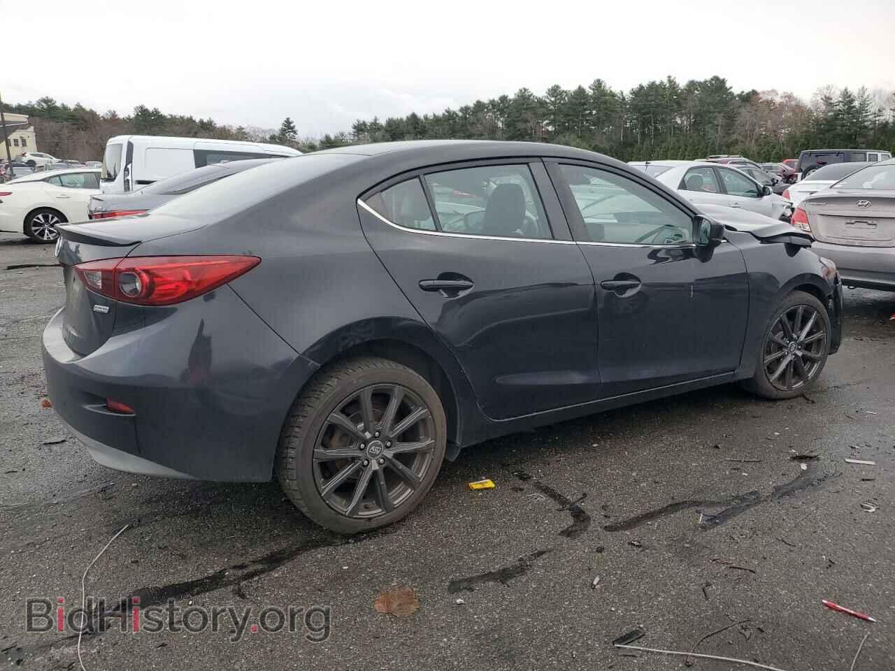 2018 MAZDA 3 - VIN: 3MZBN1V39JM241568 - Фото 3