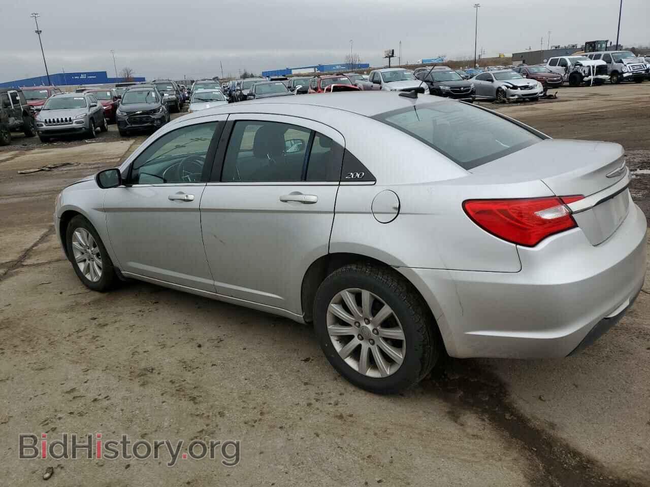 2012 CHRYSLER 200 - VIN: 1C3CCBBB1CN144988 - Фото 2