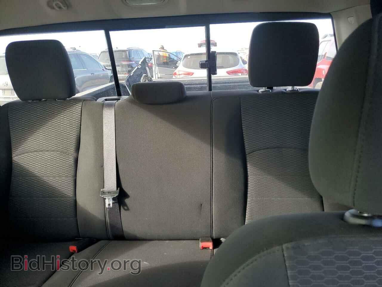 2019 RAM 1500 - VIN: 1C6RR7LG0KS724784 - Фото 10