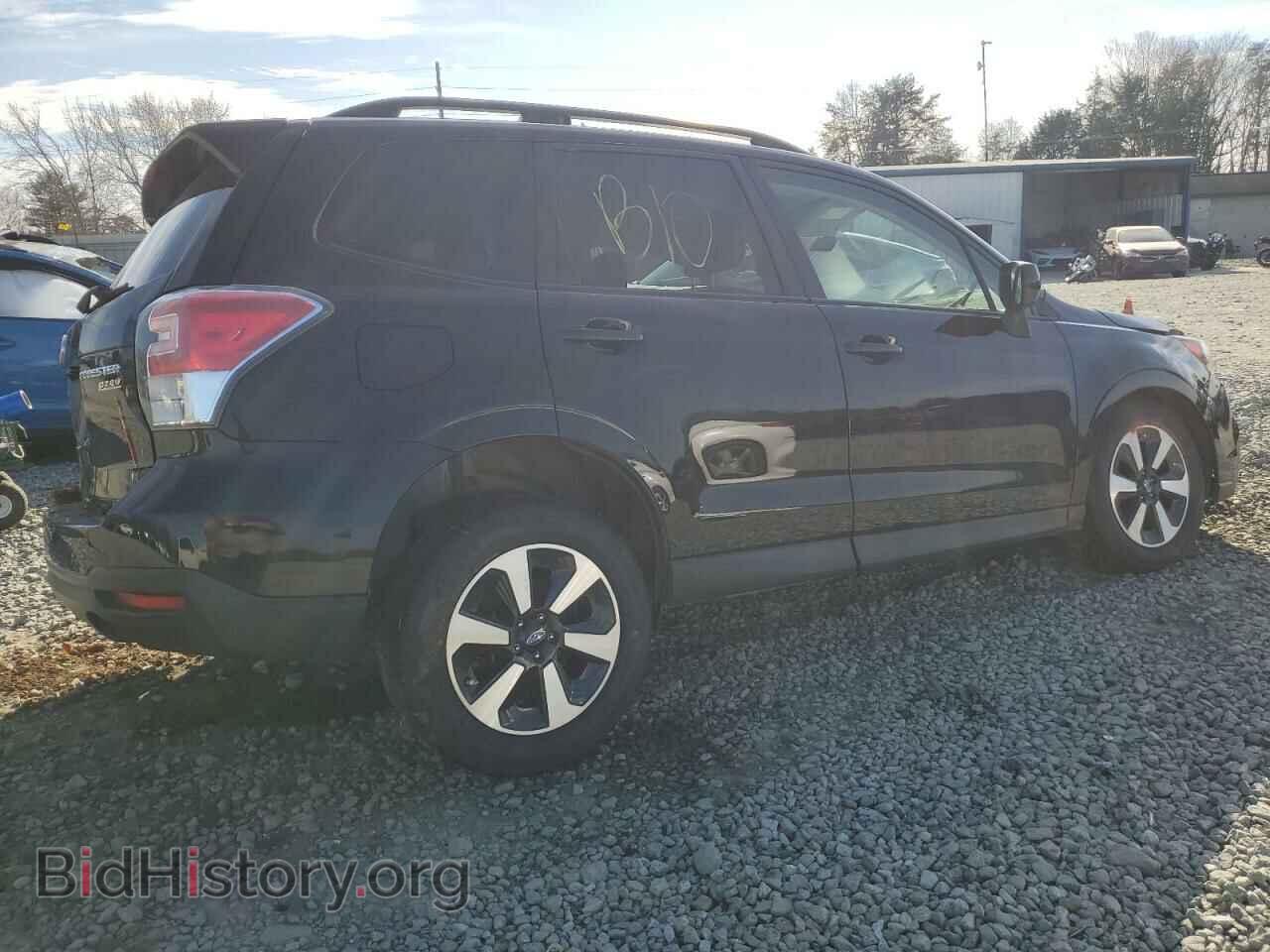 2017 SUBARU FORESTER - VIN: JF2SJAECXHH593881 - Фото 3