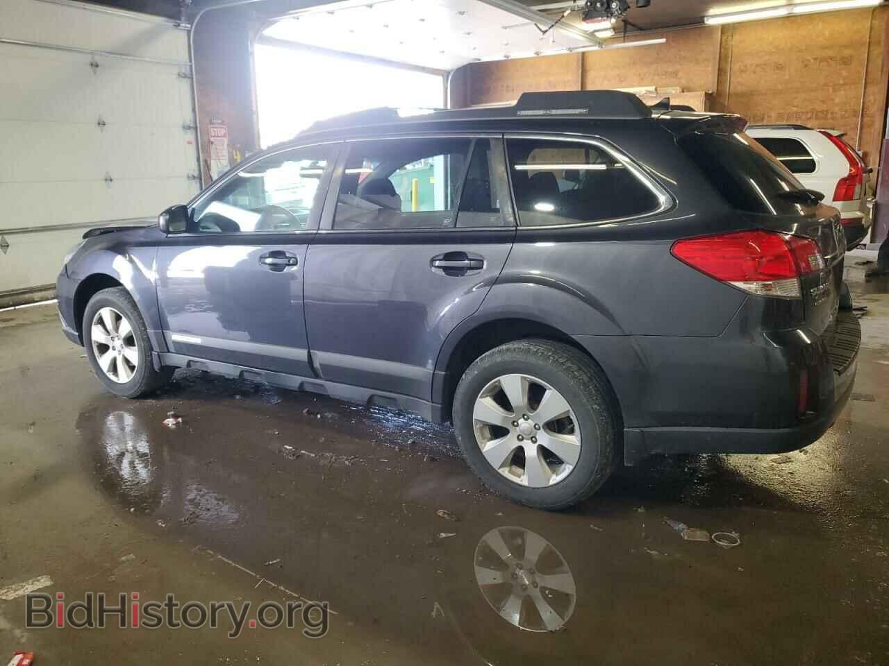 2011 SUBARU OUTBACK - VIN: 4S4BRBKC7B3339868 - Фото 2